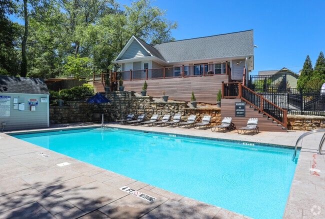 Building Photo - Decatur Flats