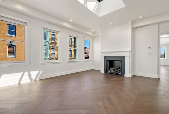 Photo - 537 Boylston St Unit 3