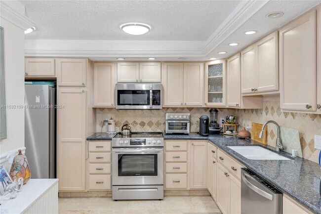 Photo - 3500 Galt Ocean Dr
