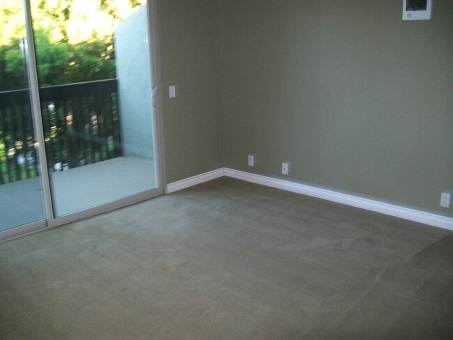 Photo - Large 2 Bed 2 Bath In Chula Vista