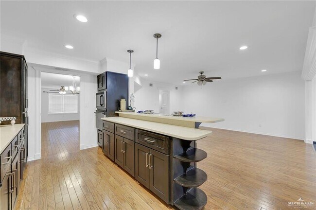 Photo - 16 Wichita Ave