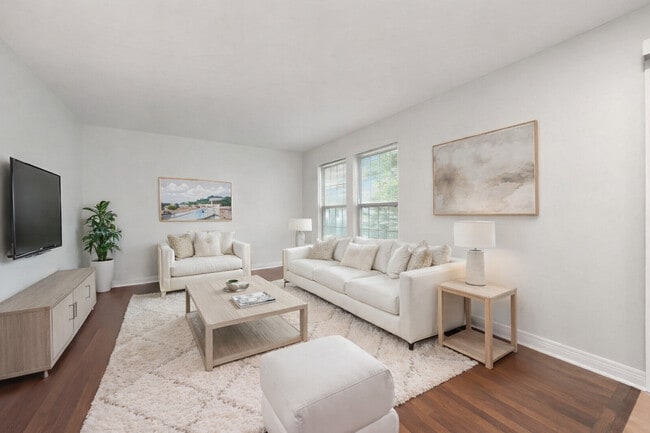 Photo - 2235 Cheshire Dr