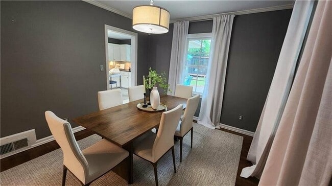 Photo - 2132 Clairmont Rd