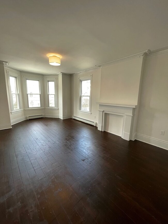 Building Photo - 115 South St Unit 2