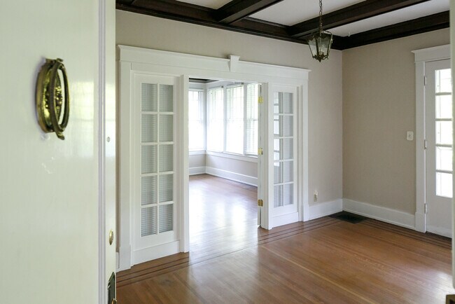 Photo - Eastern Parkway Unit EP2