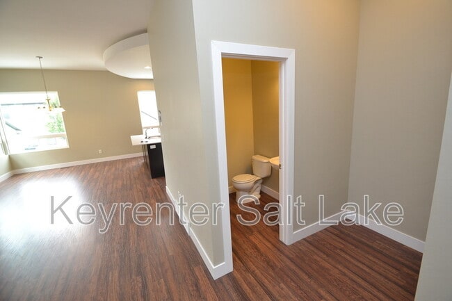Photo - 4642 W South Jordan Pky