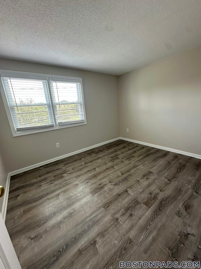 4516 N Main St Unit A9