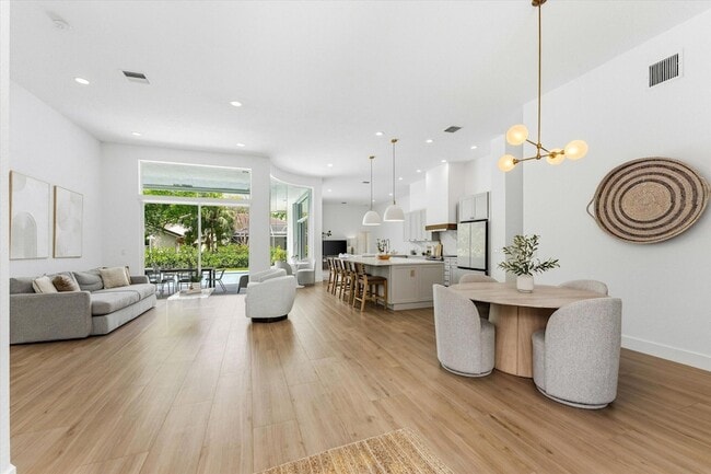 Photo - 10291 NW 62nd Dr