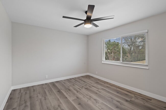 Charle Square Apartments