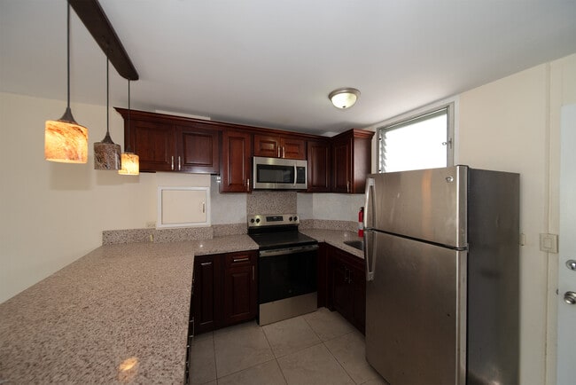 Photo - 2440 Date St
