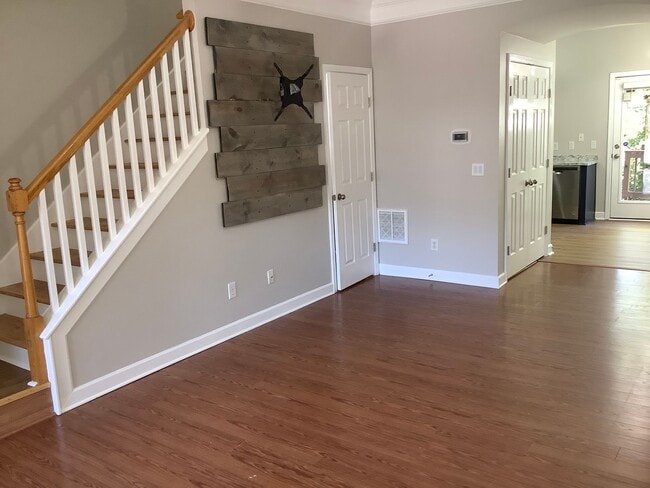 Photo - 2 bedrooms - 2 1/2 bath townhome - newly remodeled