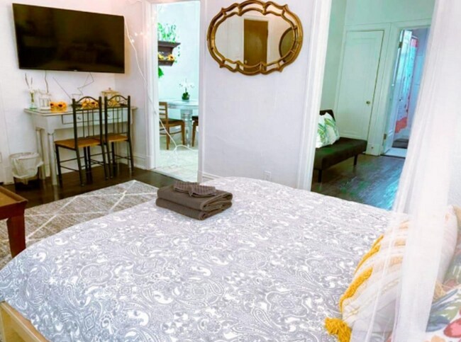 6649 Berthold Ave Unit 3E