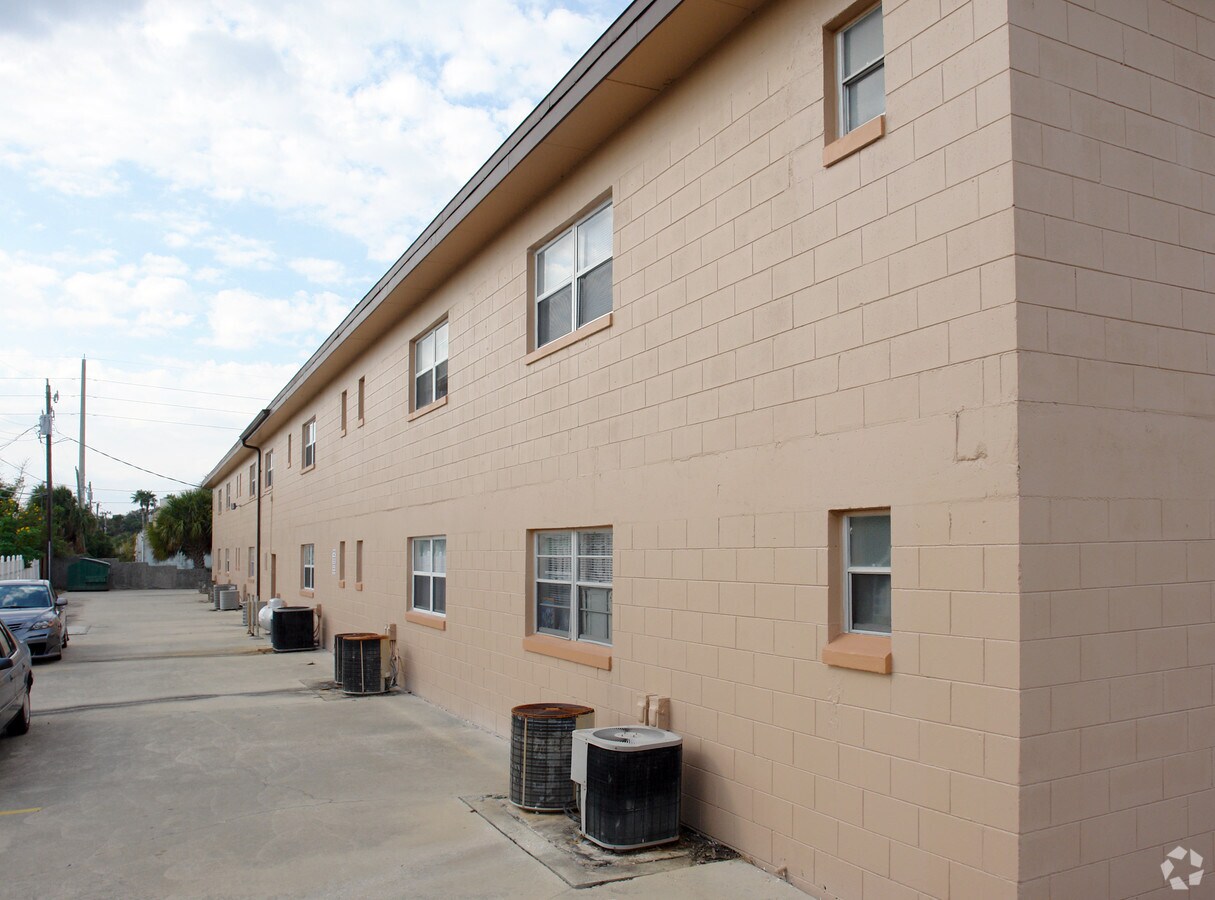 Glenn Eagles Apartments - Glenn Eagles Apartments