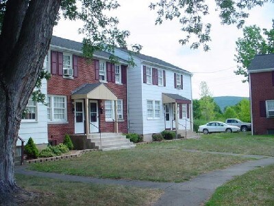 Allan Court - Allan Court Townhomes