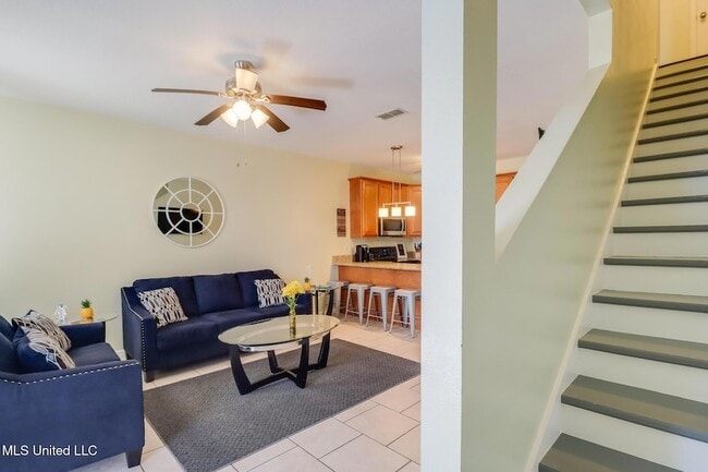 Photo - 1229 Century Oaks Dr Unit A