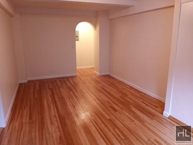 Photo - AMSTERDAM AVENUE Unit 6F