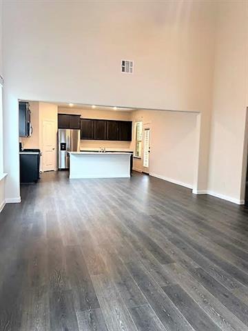 Photo - 3702 Southbend Dr