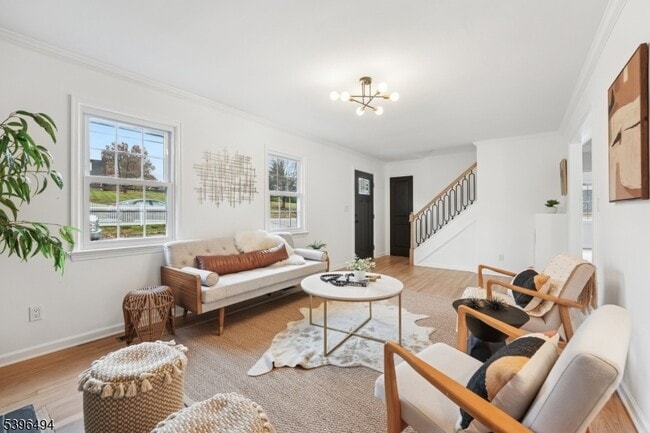 Photo - 139 Ridgedale Ave