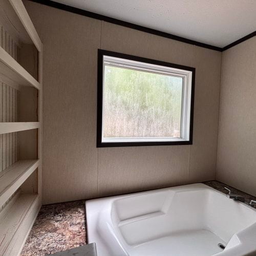 Photo - 102 Falcon Dr