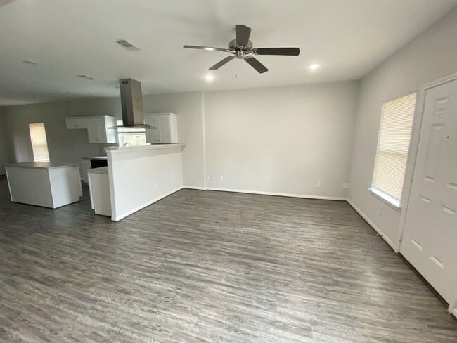 Photo - 4209 Mallow St Unidad 4209 Mallow St  B