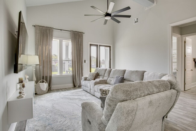 Photo - 204 Livingston Ave Unidad SI ID1600631P