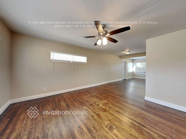 Photo - 5507 Riordan Way