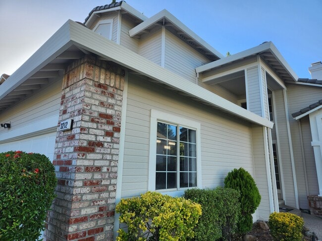 Photo - 3212 Bear Creek Dr