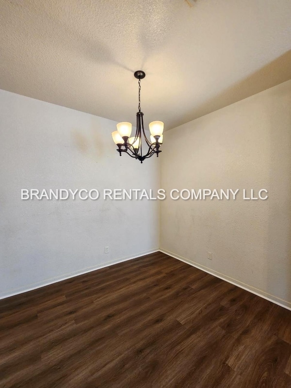 Photo - 4600 Acorn Creek Trail