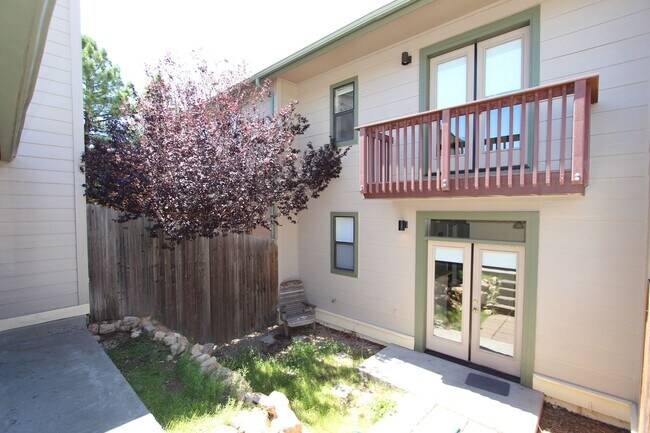 Photo - 1478 E Ivy Ln