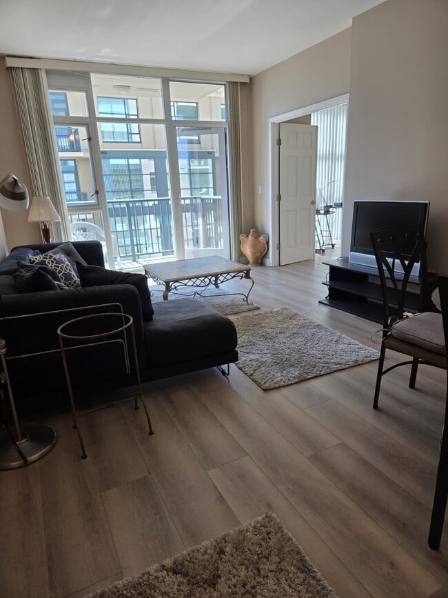 Building Photo - 530 K St Unit 511 Rental