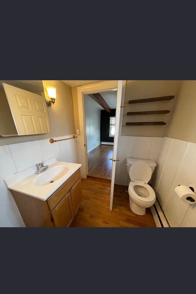 Photo - 25 Mill St