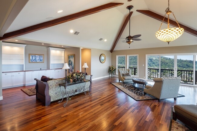 Photo - 1170 Kaumailuna Pl