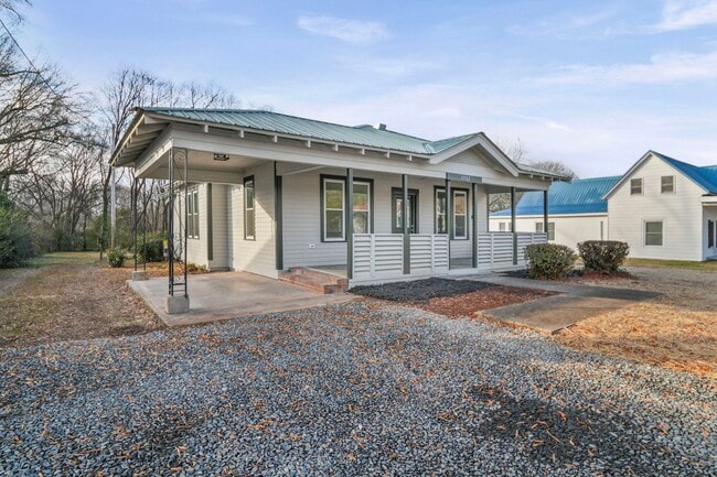 Photo - 1703 Lowder St