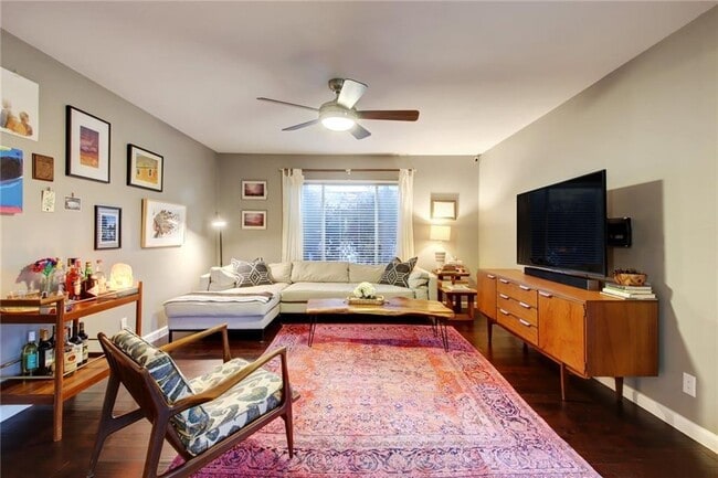 Photo - 7807 Lazy Ln