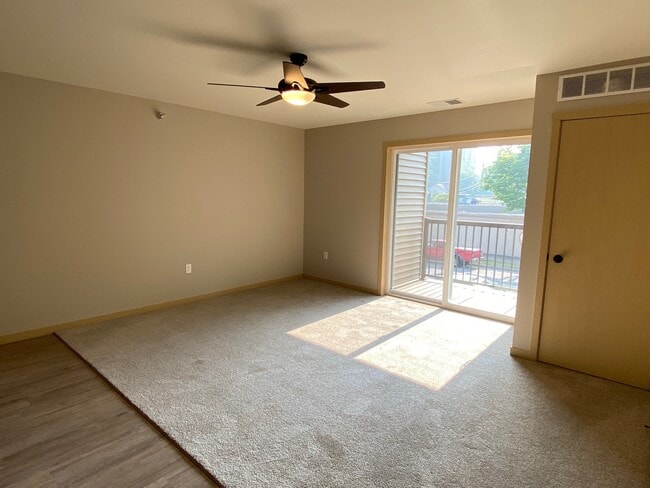 Photo - 604 5th Ave S Unit 106