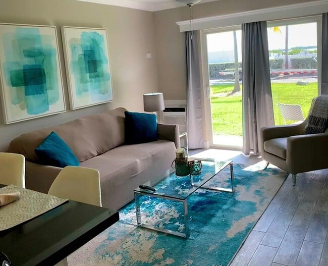 Building Photo - 300 Duck Key Dr Unit 6