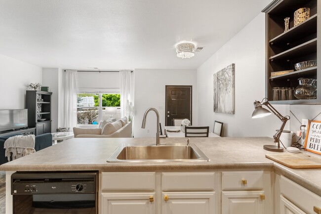 Photo - 4397 Prestige Point