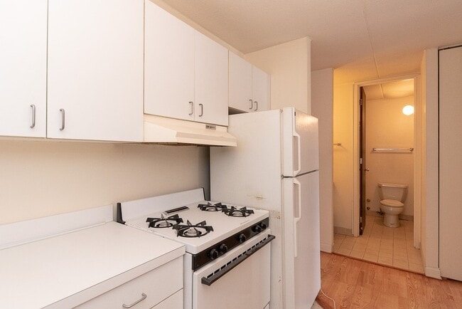 Photo - 629 W Wellington Ave Unidad M02H