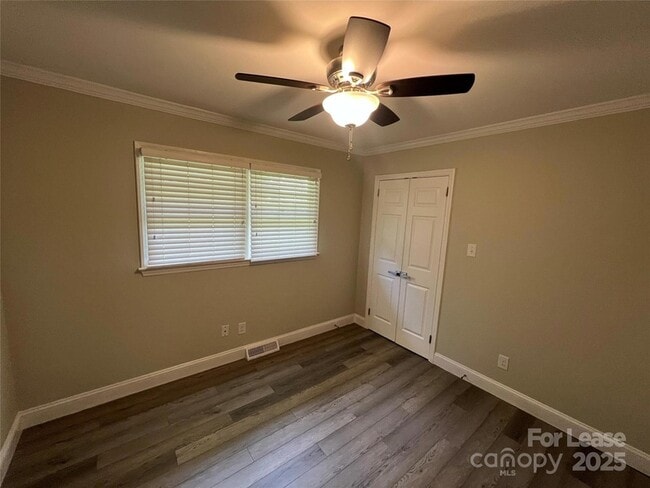 Photo - 104 Secrest Ave