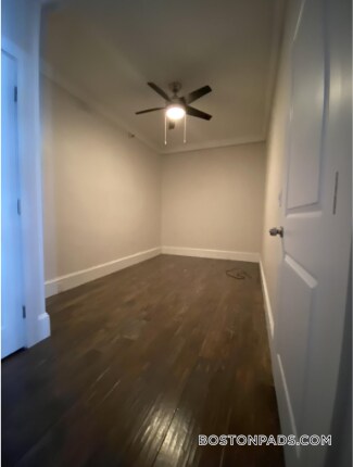 Photo - 91 Westland Ave Unidad 305