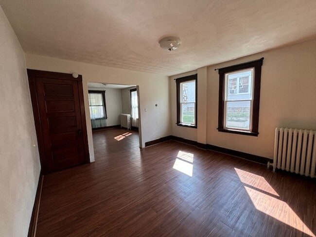 Photo - 1452-1454-1454 Franklin St