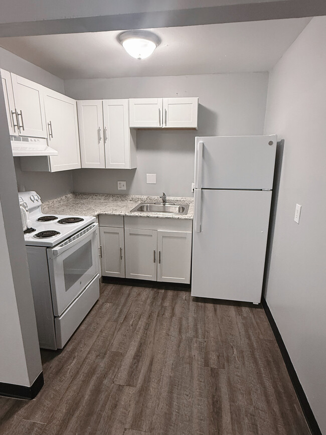 Coves at Cleveland 1x1 - Coves at Columbus on Cleveland Apartments
