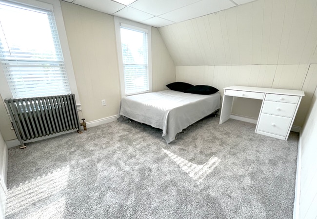 Photo - 52 Broome St