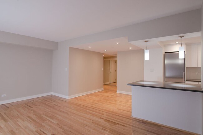 Photo - 3435 Rue Drummond Unit 42