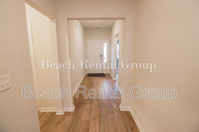 Photo - 1454 Bellaria Wy