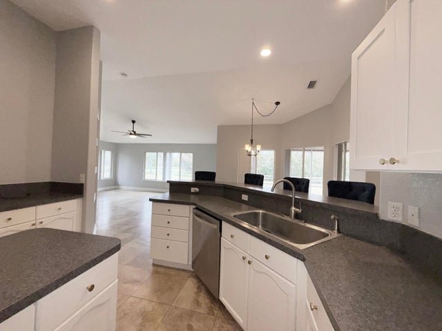 Photo - 7534 Coconut Blvd