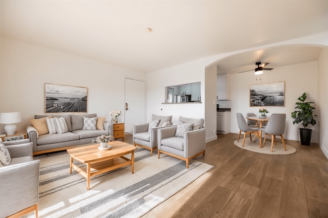 Summerhill Place Apartments
