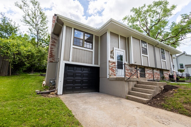 Building Photo - 8659 Riggs St