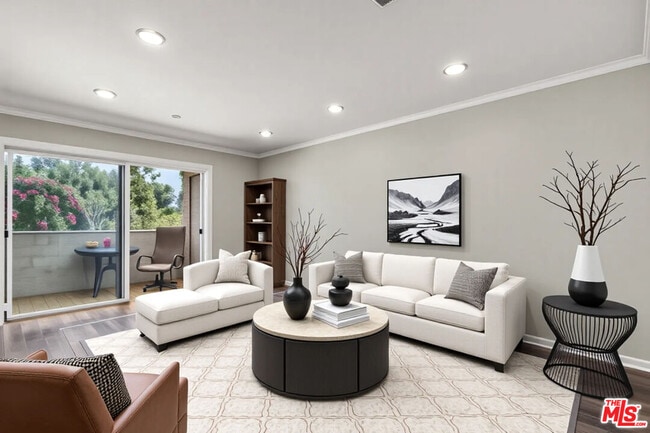 Building Photo - 501 Palisades Dr Unit 221