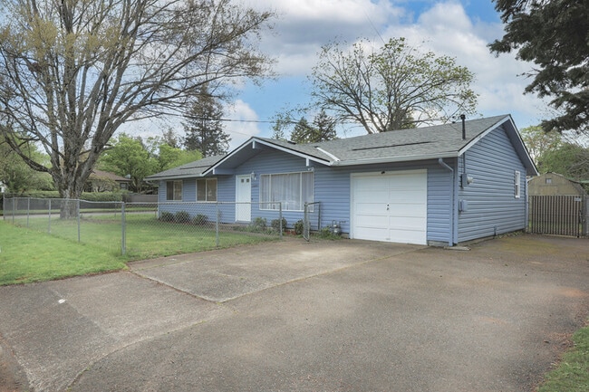 Photo - 2641 SE 168th Ave